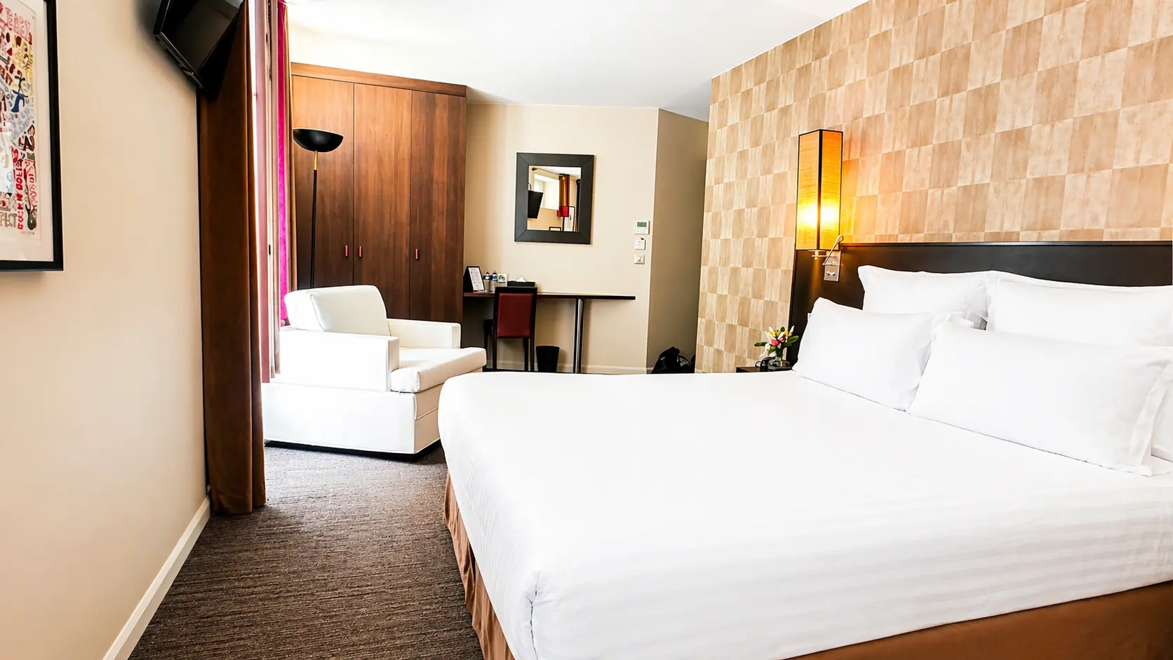 hotel-aero-paris-chambre-triple-deluxe-lit-double